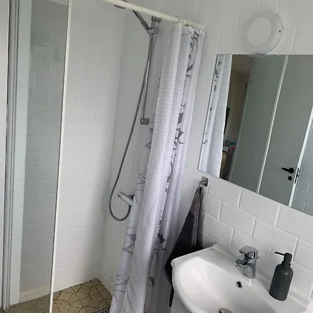 Dejlig 150m Fra Privat * Brenderup