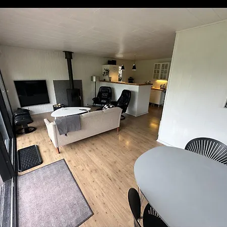 Dejlig 150m Fra Privat Hébergement de vacances